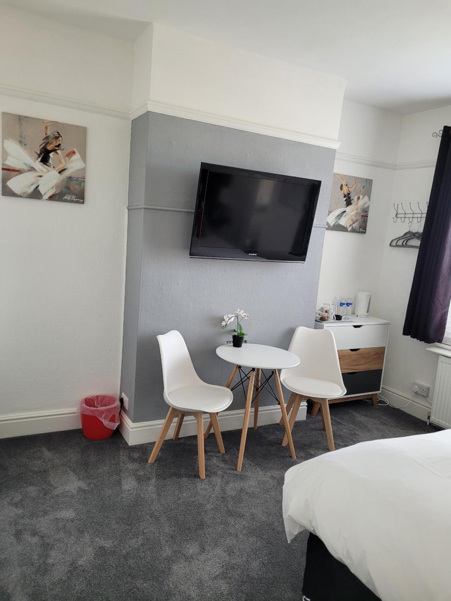 Edelweiss Guest House Саутенд-он-Си Номер фото
